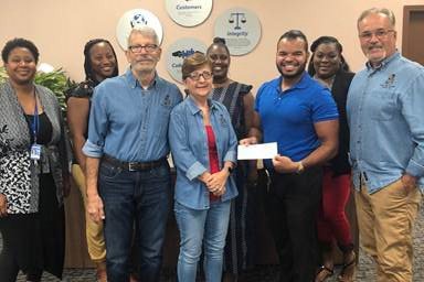 Hamilton Relay donation to Pecan City Pedalers.